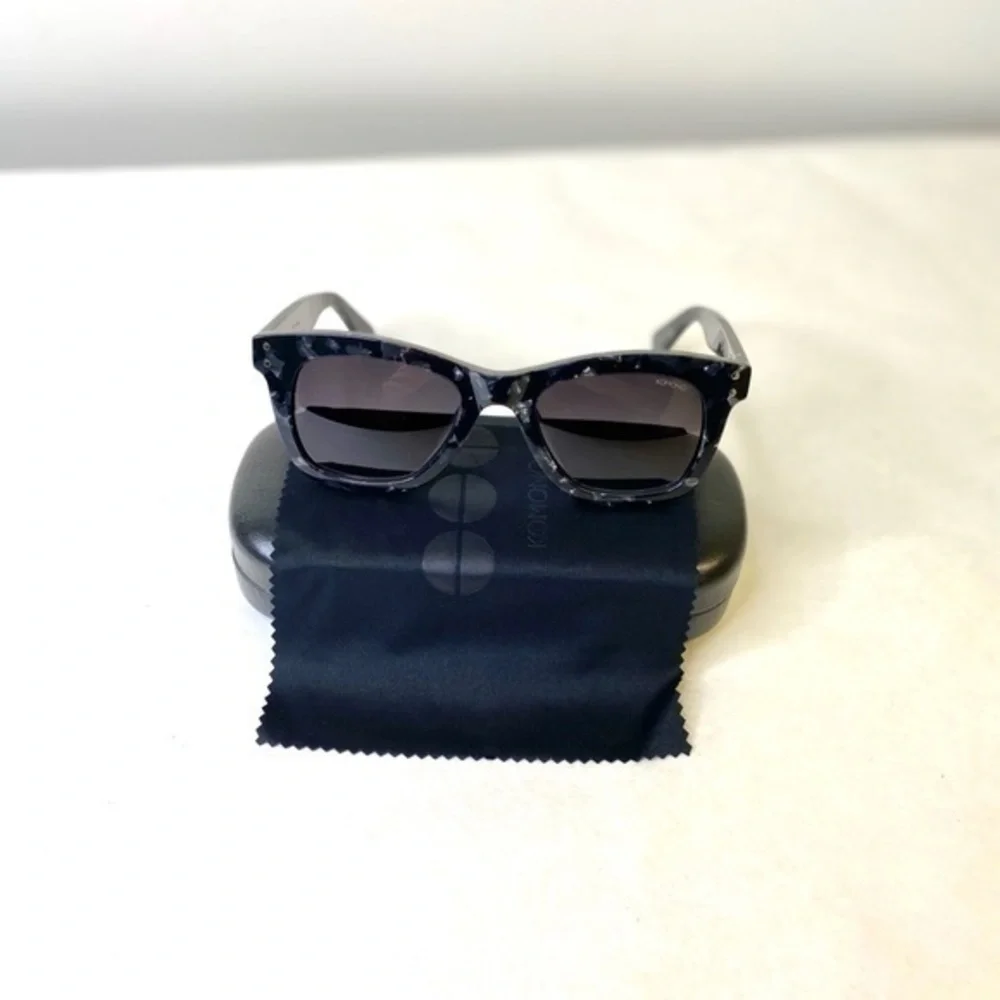 KOMONO Sunglasses Allen Black Marble (NEW)